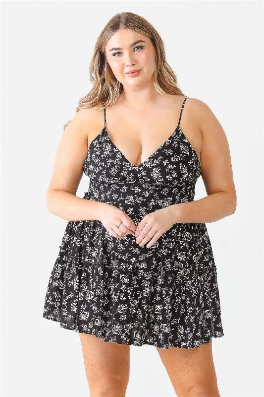 Plus Size Flower Hanky Hem Top & Mini Skirt Set