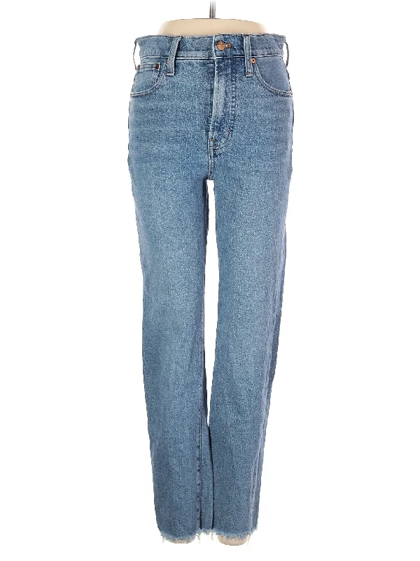 High-Rise Straight-leg Jeans in Light Wash