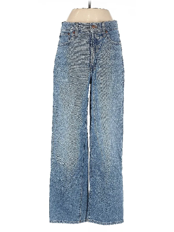 High-Rise Wide-leg Jeans in Light Wash