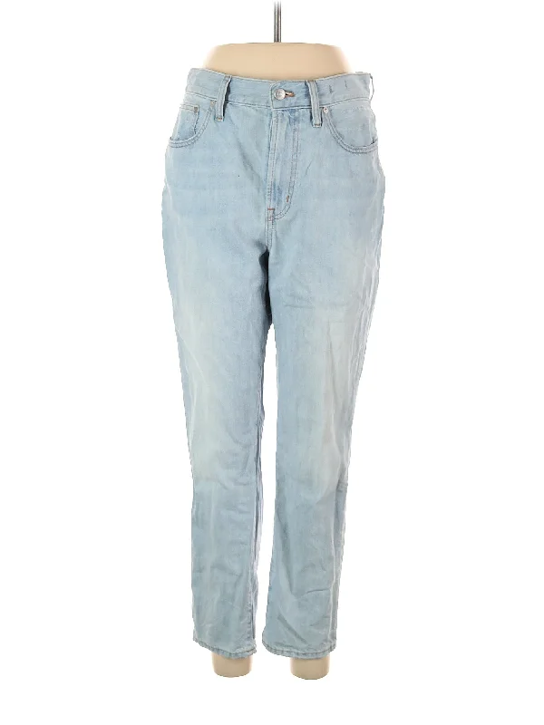 Low-Rise Boyjeans Jeans in Light Wash