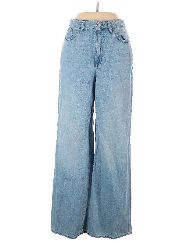 Low-Rise Wide-leg Jeans in Light Wash